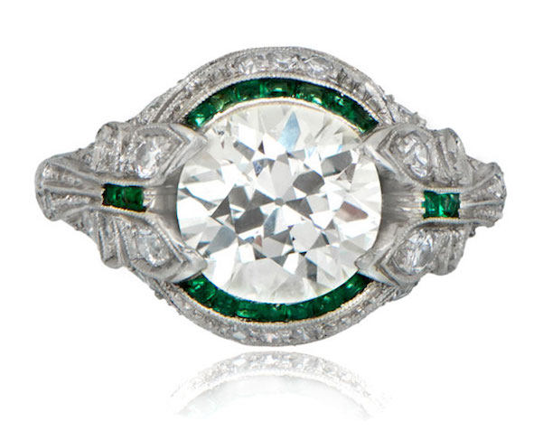 Art Deco Engagement Rings: A Guide to Vintage Elegance