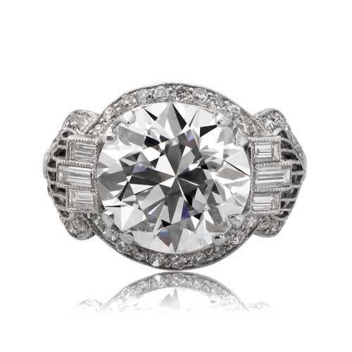 Art Deco Engagement Rings: A Guide to Vintage Elegance