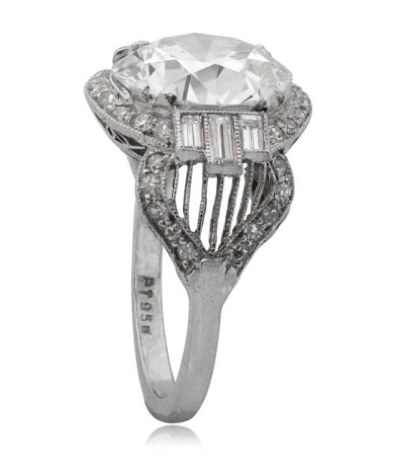 Art Deco Engagement Rings: A Guide to Vintage Elegance