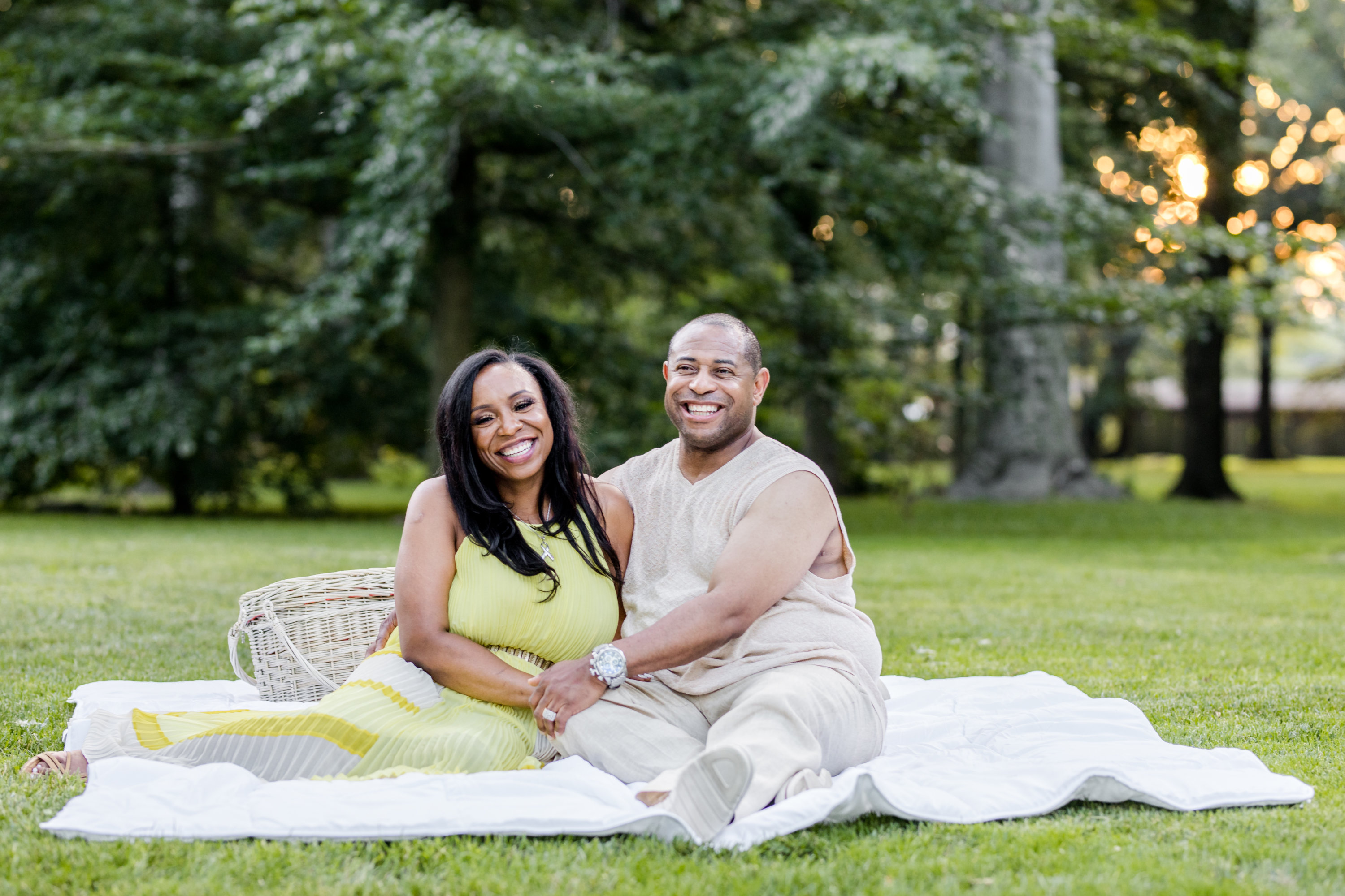 Three Looks, One Love: Engagement Photos Inspired by Sex and the City