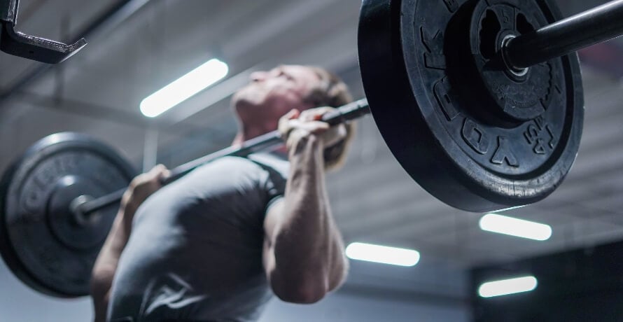 Effective Minimalist Workouts: Build Muscle & Strength in Less Time