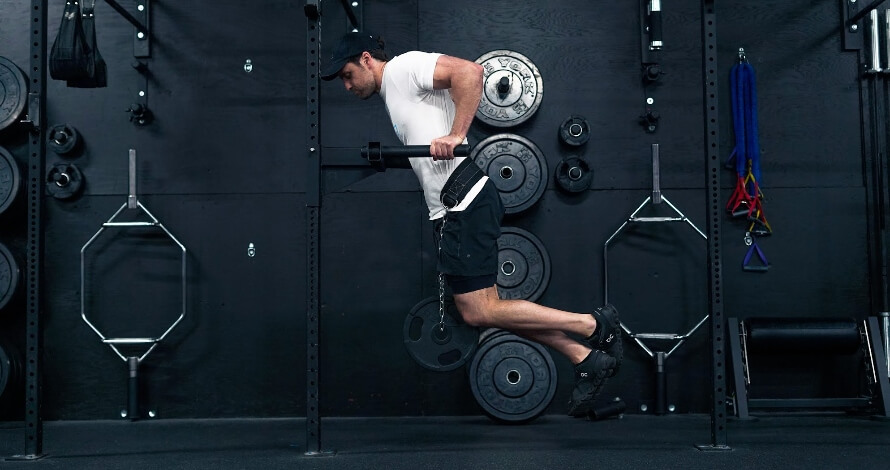 Effective Minimalist Workouts: Build Muscle & Strength in Less Time
