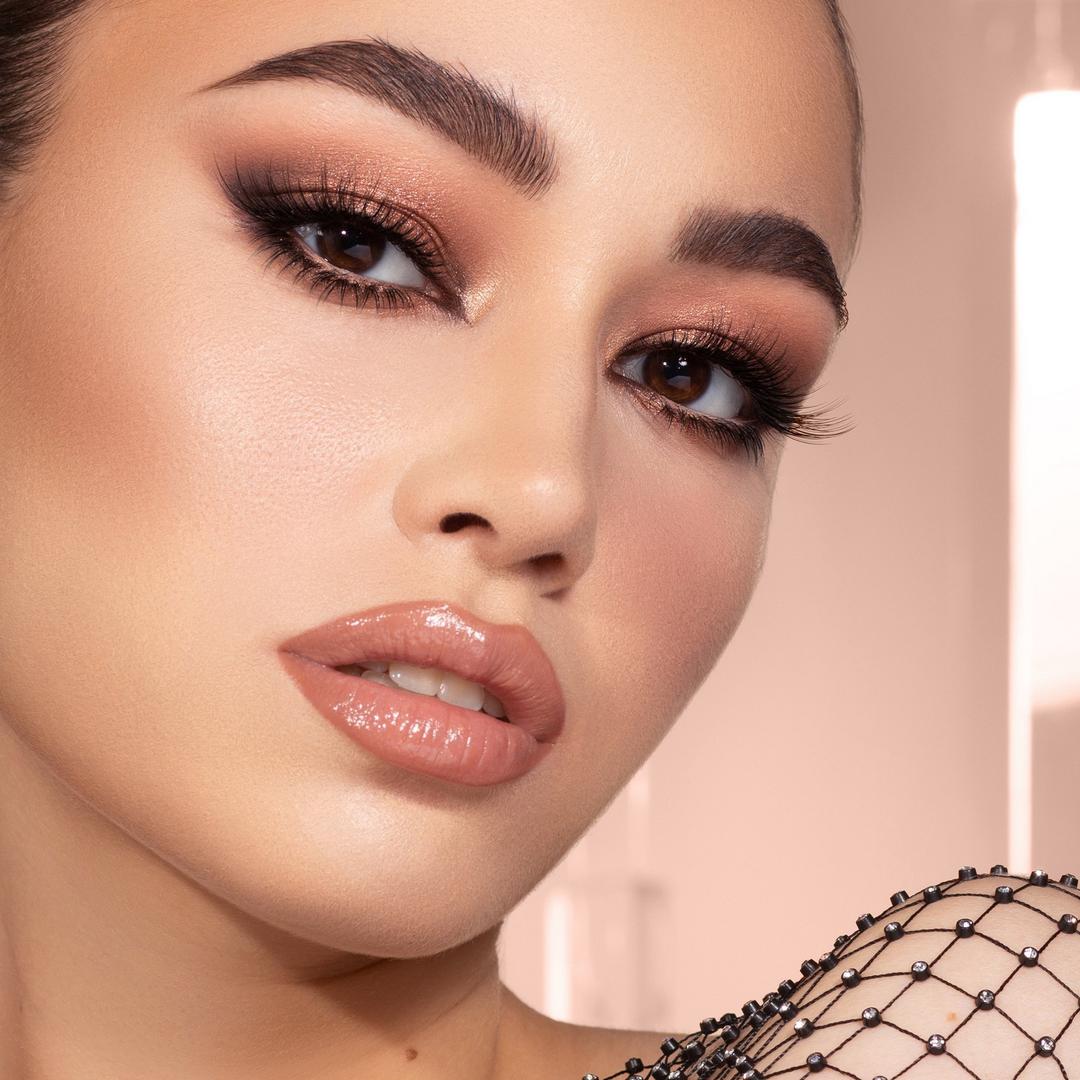 Valentine s Day Makeup Looks: Romantic & Glam Ideas
