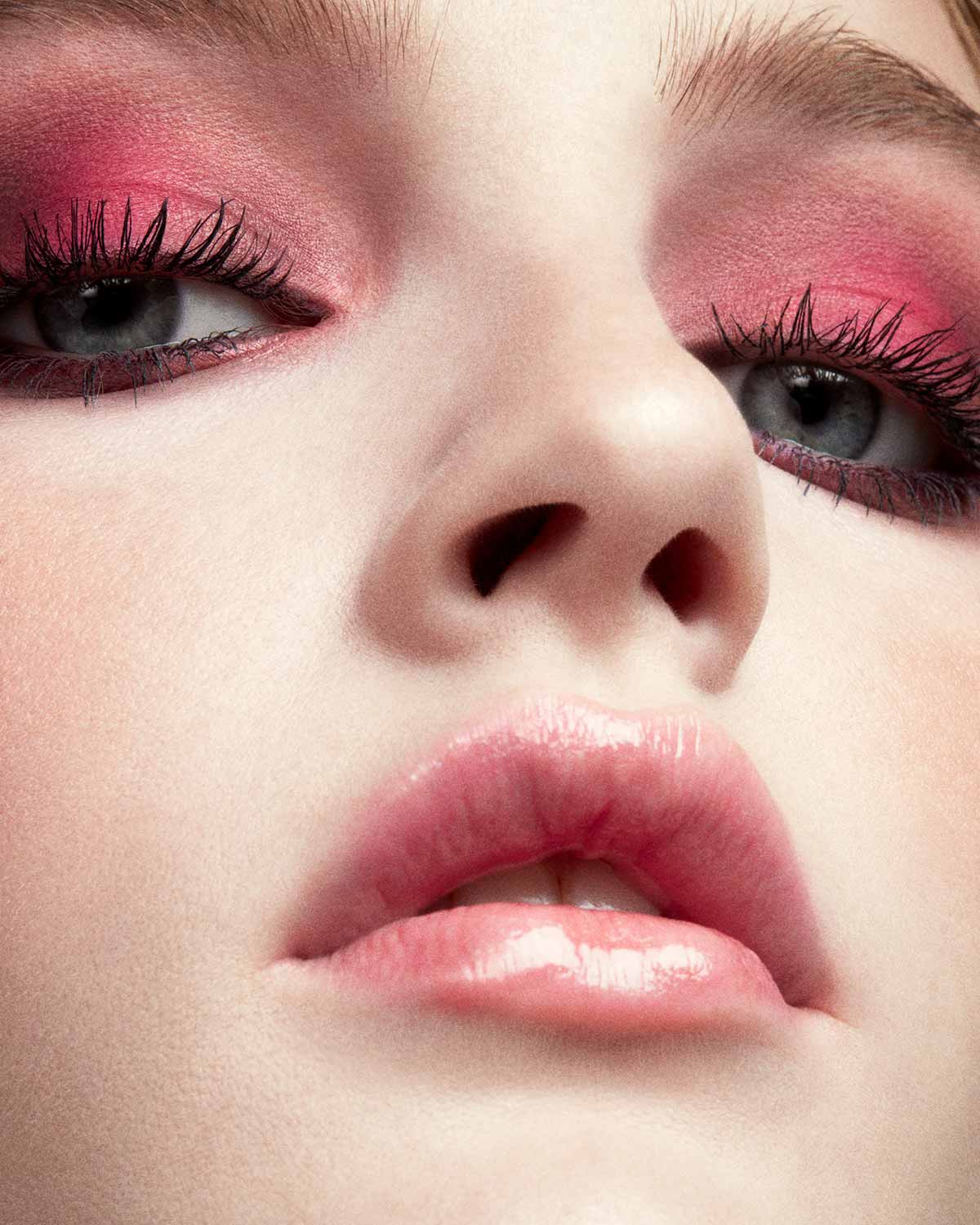 Pink Eyeshadow Looks: Soft & Subtle to Bold Statements | [Your Brand/Website]