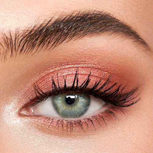 Pink Eyeshadow Looks: Soft & Subtle to Bold Statements | [Your Brand/Website]