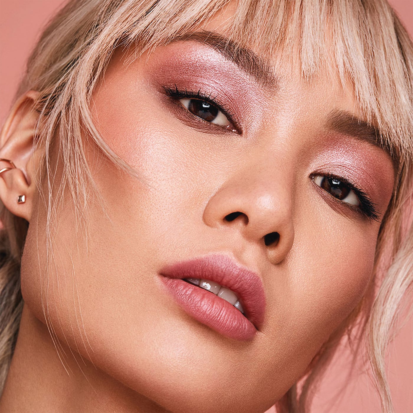 Pink Eyeshadow Looks: Soft & Subtle to Bold Statements | [Your Brand/Website]
