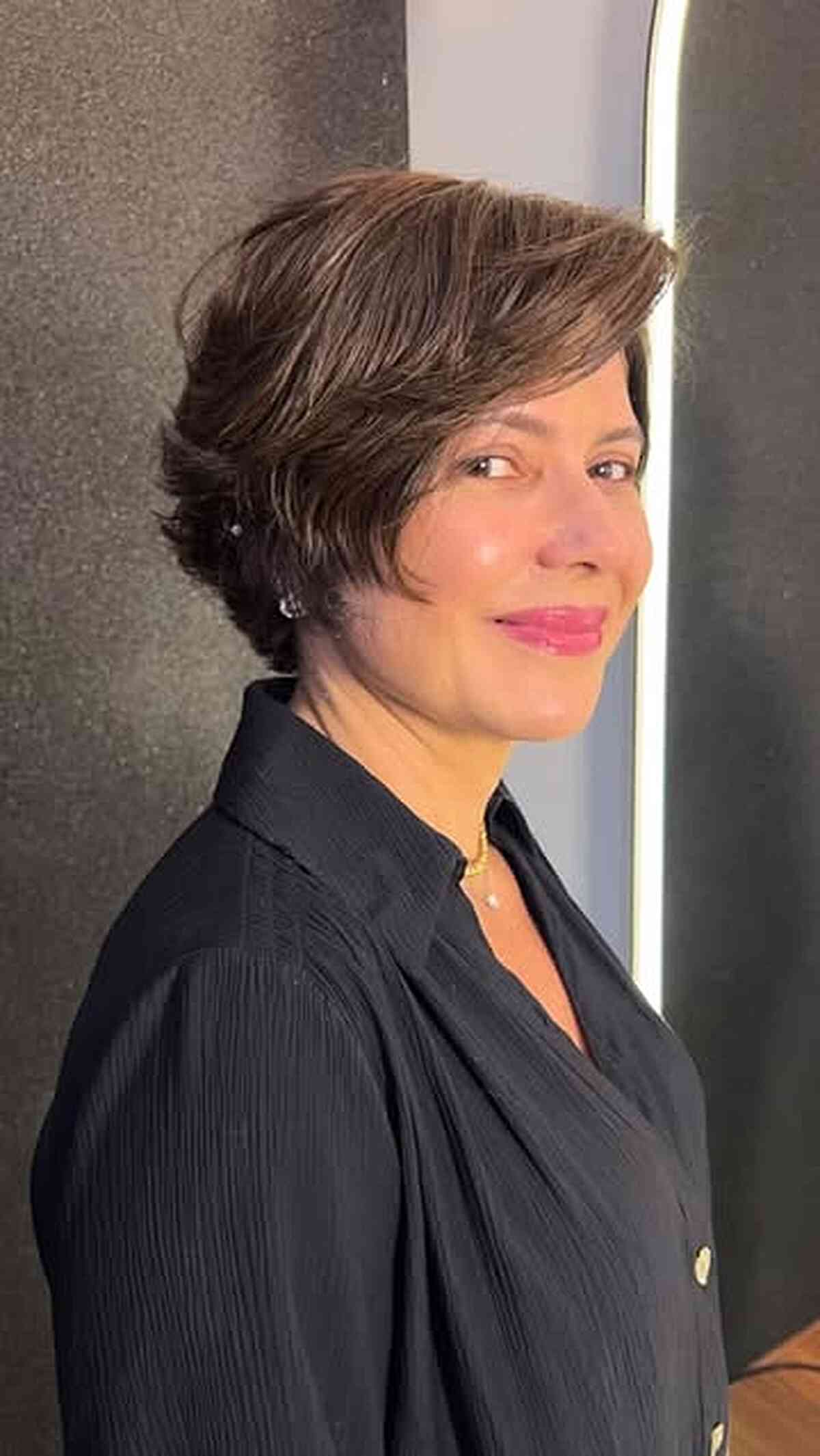 Best Short Brown Hairstyles for Fine Hair After 50 | Expert Advice
