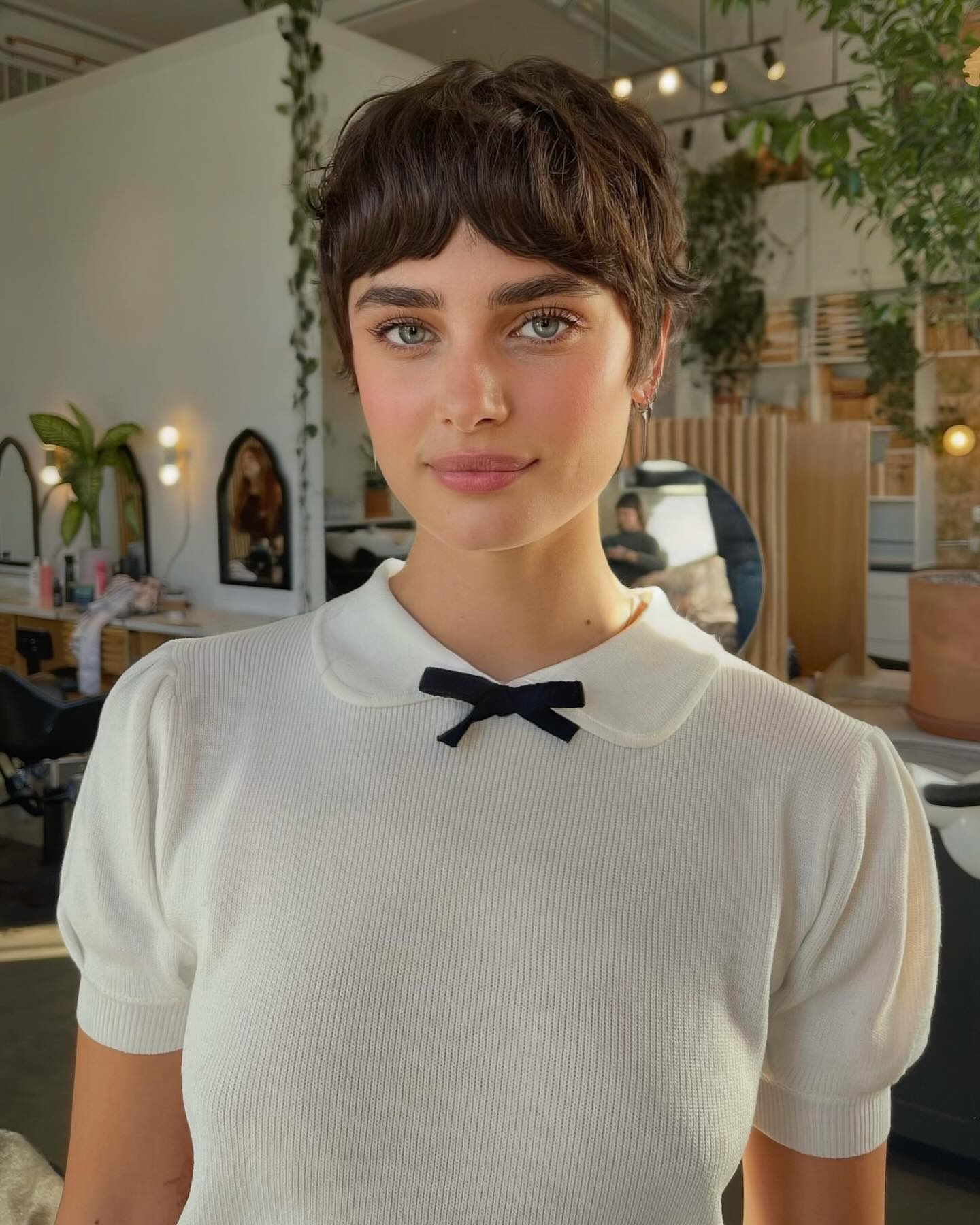Audrey Hepburn Pixie Cuts: Styles & Trends for 2026