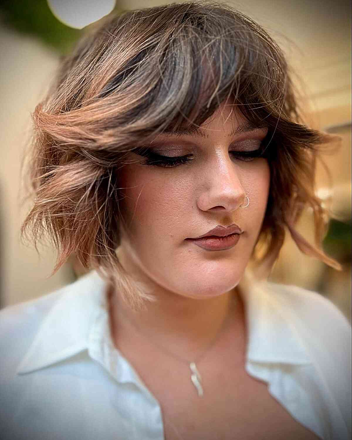 23 Chin-Length Wavy Haircuts: Styles & Tips for Beachy Texture
