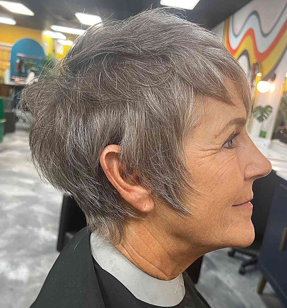 Best Jaw-Length Haircuts for Women Over 60: Styles & Tips