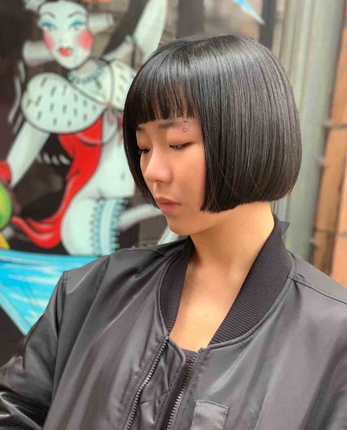 Jaw-Length Bob Haircuts: Styles & Styling Tips for a Chic Crop