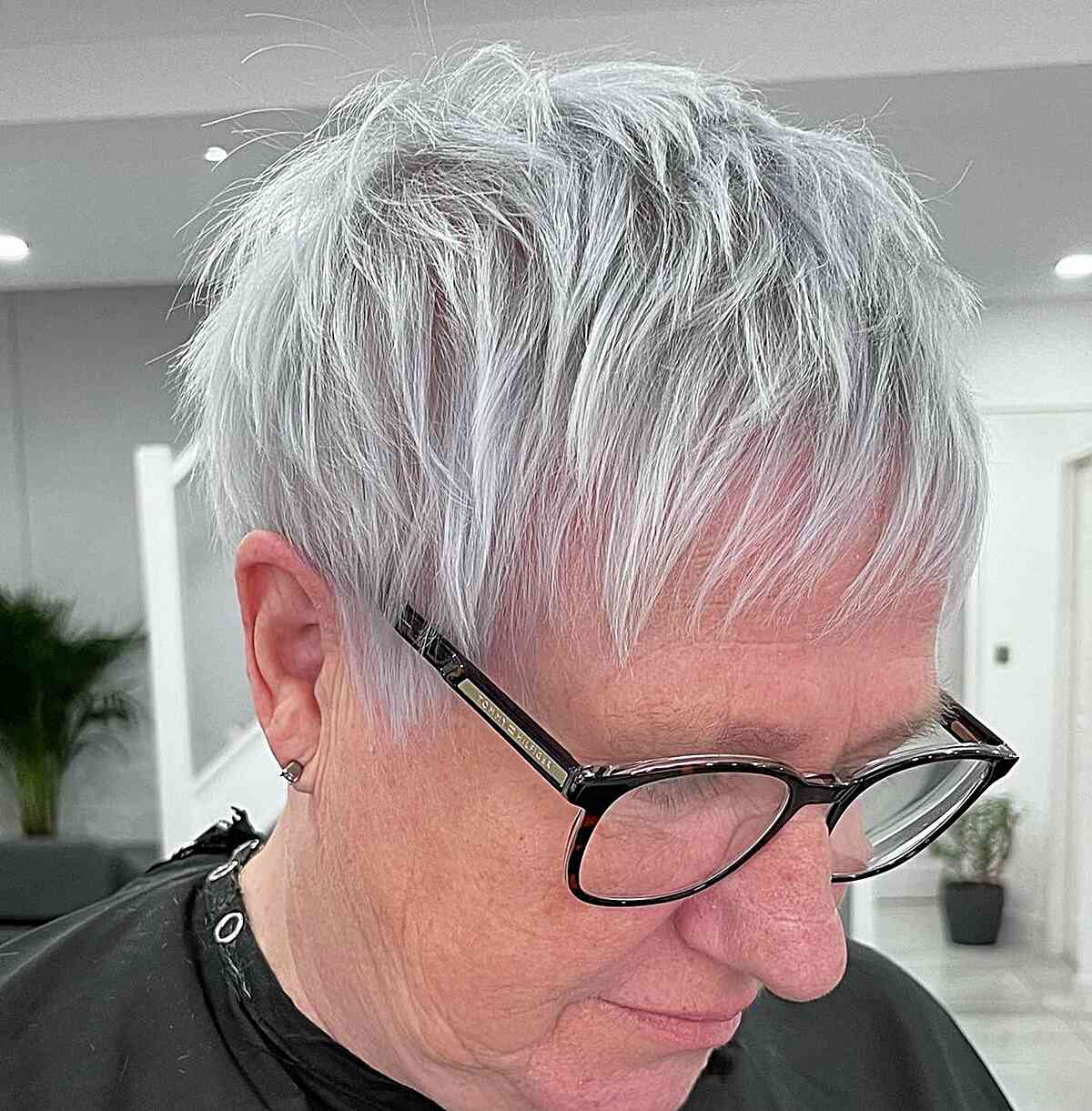 Stylish Pixie Cuts for Women 70+ | Modern & Age-Defying Styles