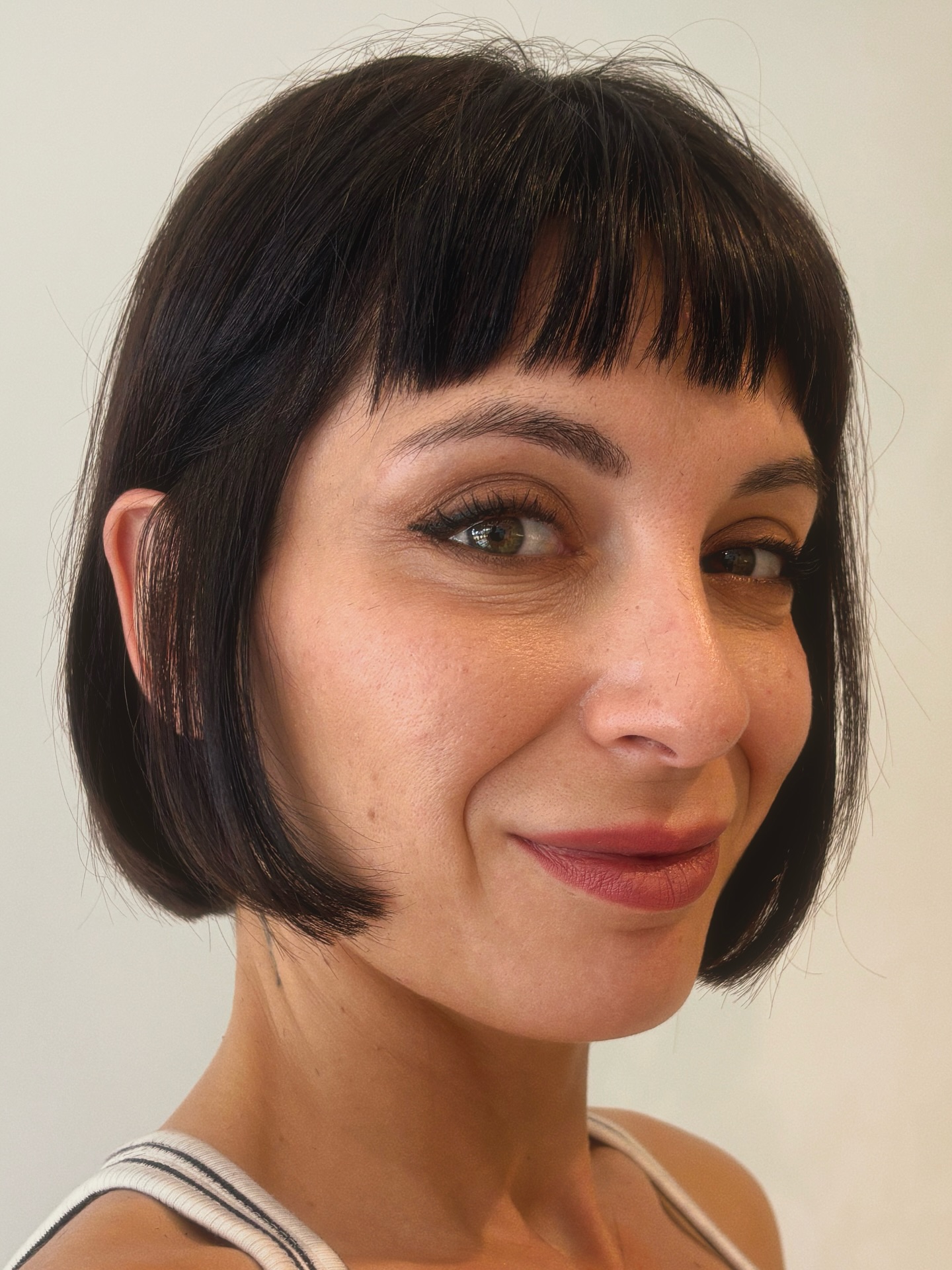 French Bob Haircuts: 2026 Trends & Styling Tips