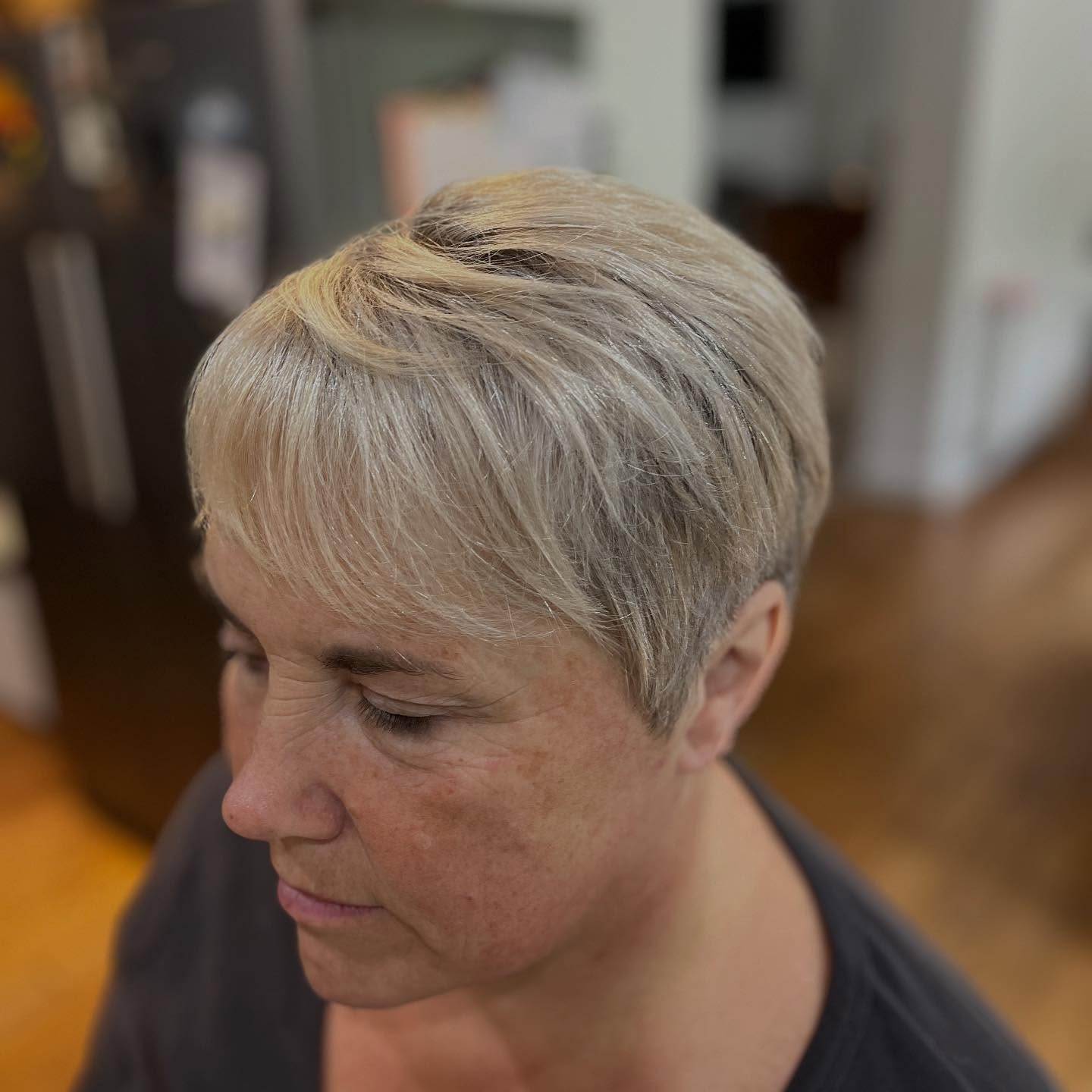 Best Textured Pixie Cuts for Women Over 50: Stylish & Easy Styles