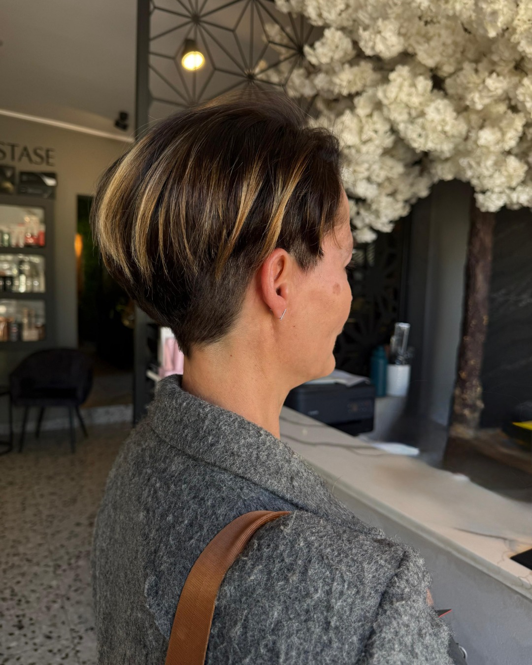 Best Textured Pixie Cuts for Women Over 50: Stylish & Easy Styles