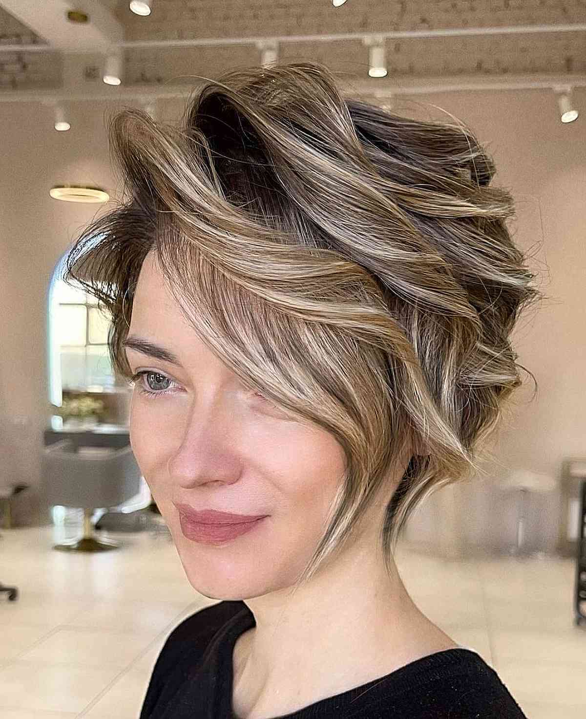 Layered Long Pixie Cuts: Styles & Styling Tips | [Your Brand Name]