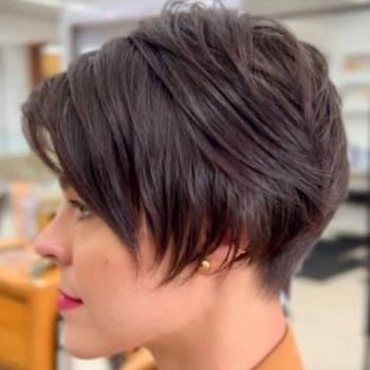 Layered Long Pixie Cuts: Styles & Styling Tips | [Your Brand Name]