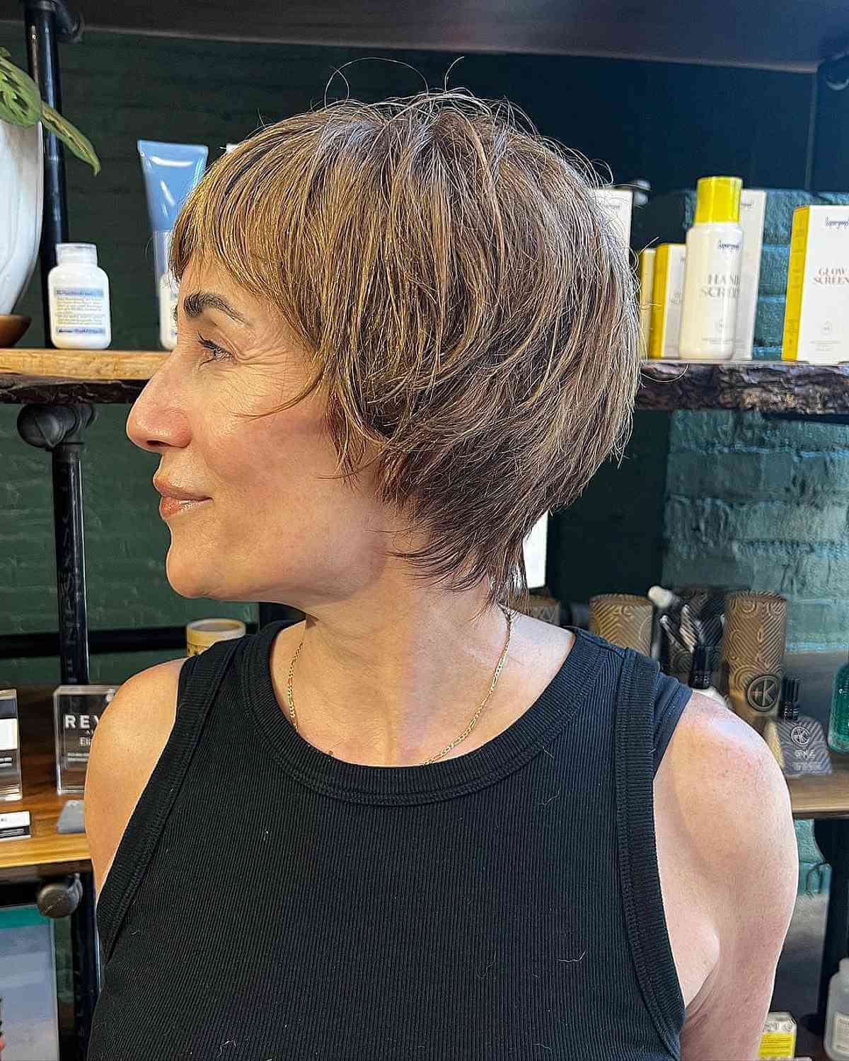 Layered Long Pixie Cuts: Styles & Styling Tips | [Your Brand Name]