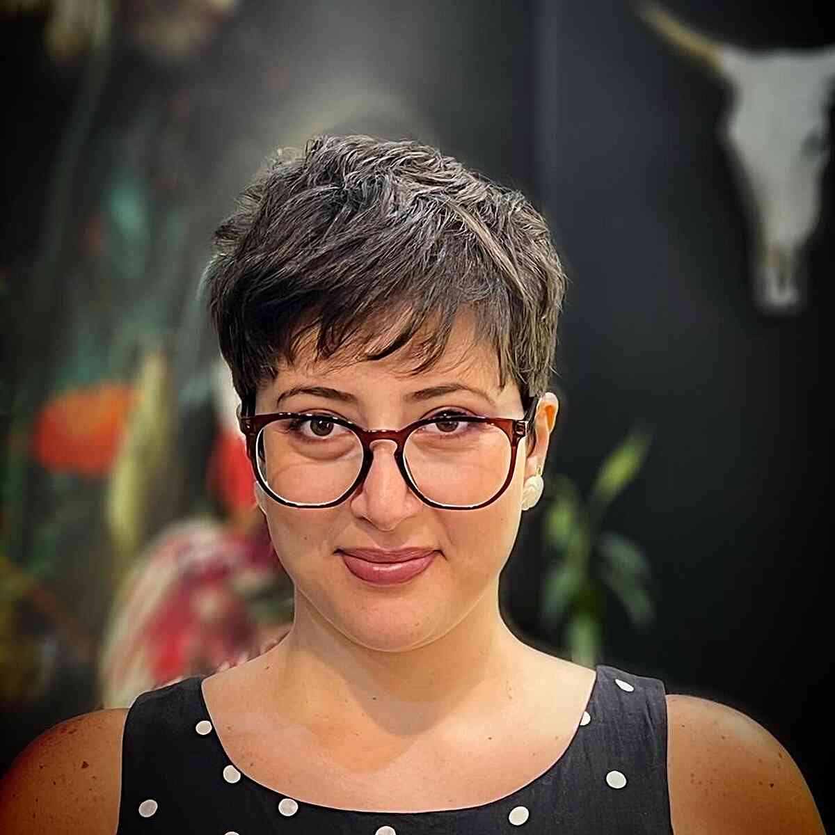 25 Trending 90s Pixie Cuts: Styles for Every Face Shape