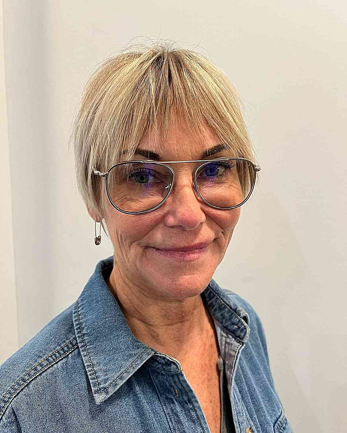 Pixie Cuts for Women Over 50 with Glasses: 50+ Stylish Ideas