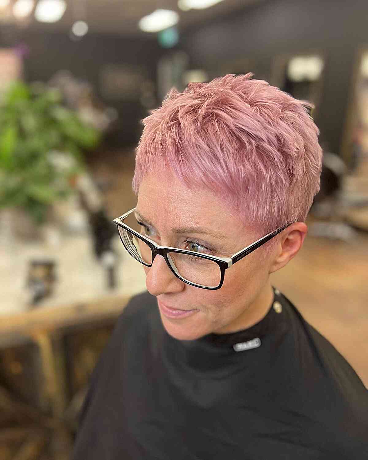 Pixie Cuts for Women Over 50 with Glasses: 50+ Stylish Ideas