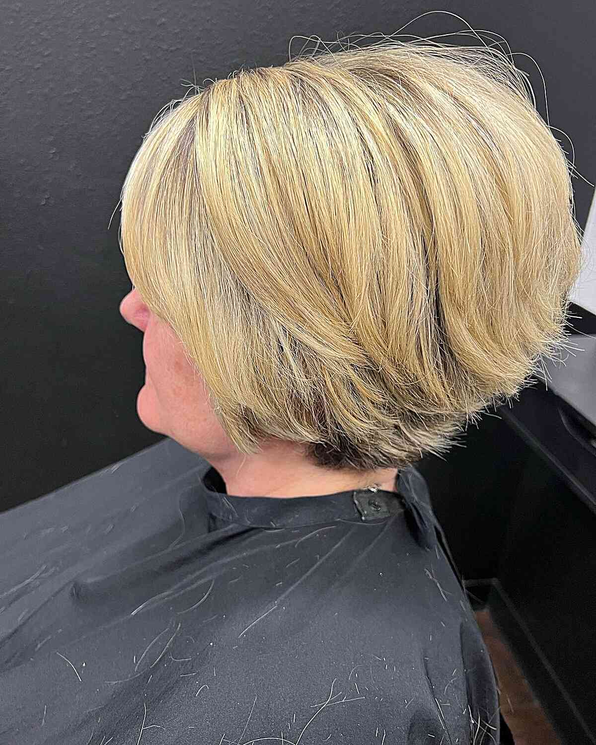 25 Stylish Wedge Cuts for Mature Women: Modern Looks & Expert Tips