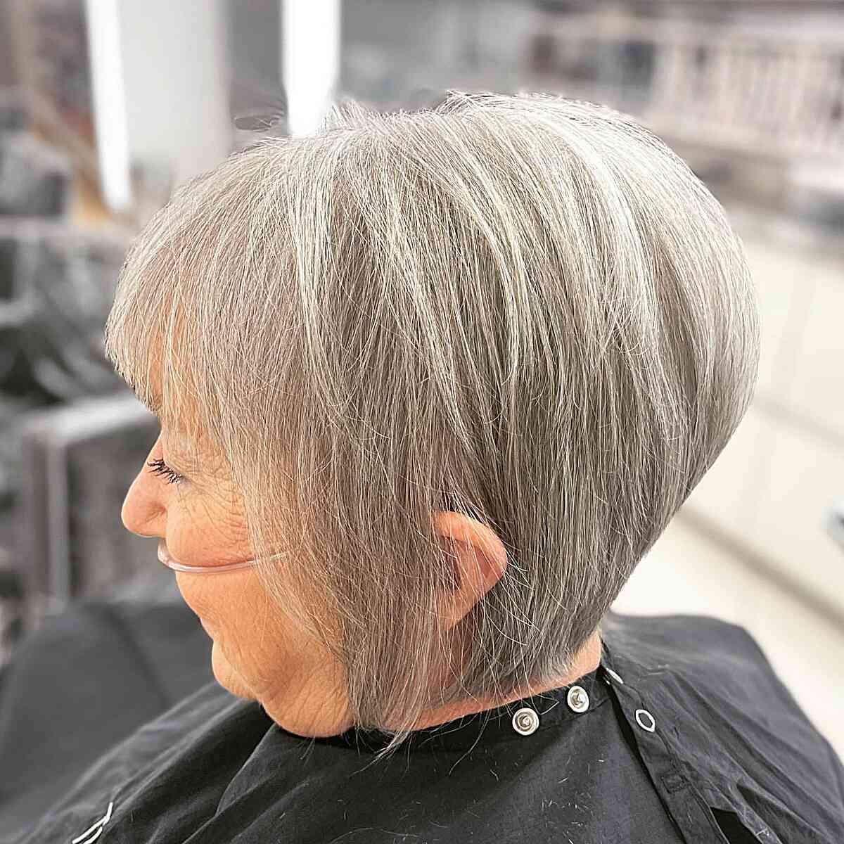 25 Stylish Wedge Cuts for Mature Women: Modern Looks & Expert Tips