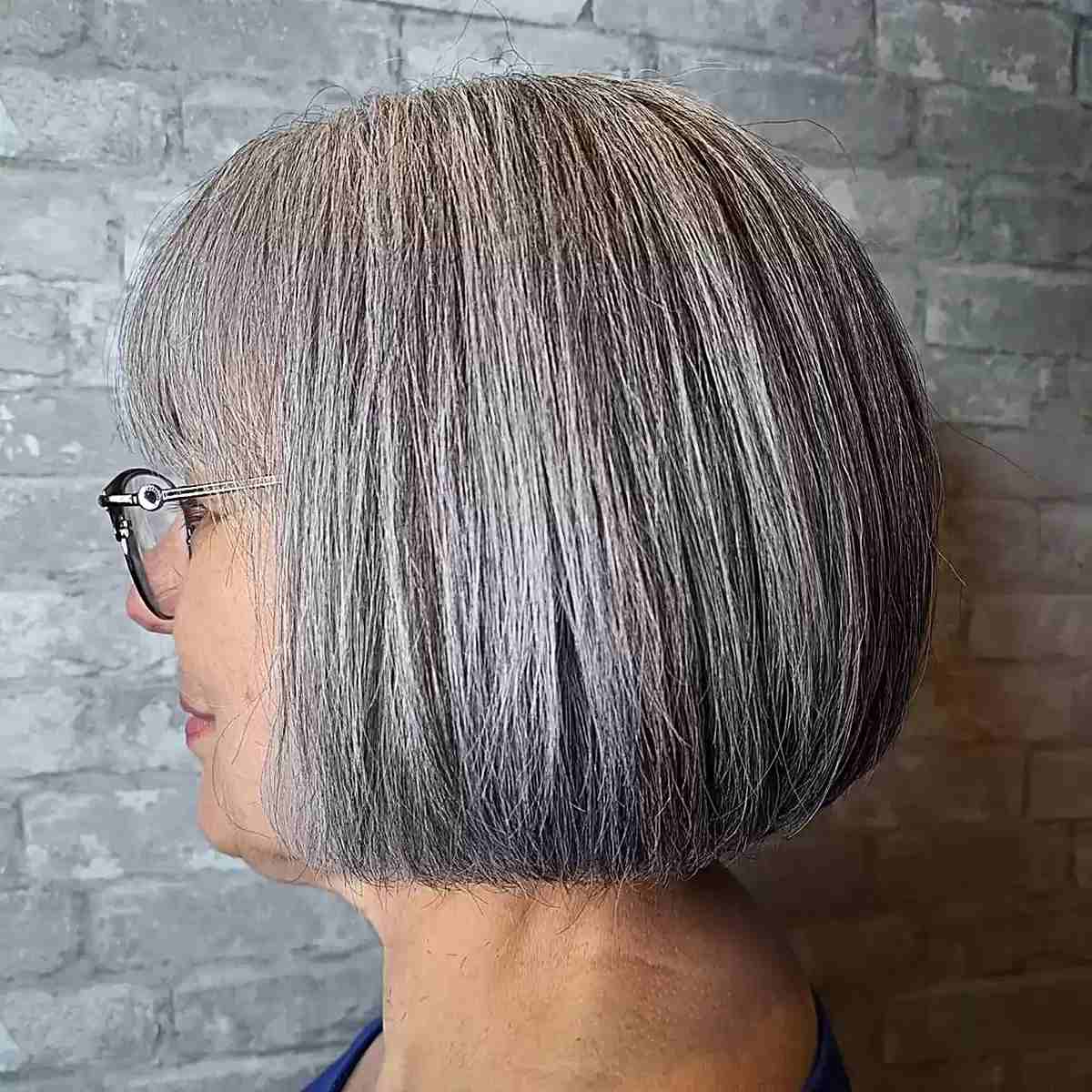 Best Chin-Length Hairstyles for Women Over 60: Stylish & Easy to Manage