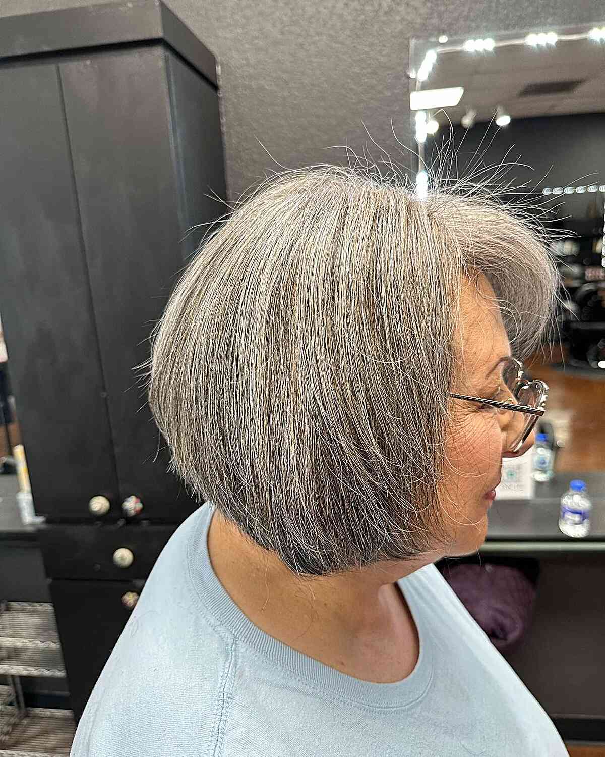 Best Chin-Length Hairstyles for Women Over 60: Stylish & Easy to Manage