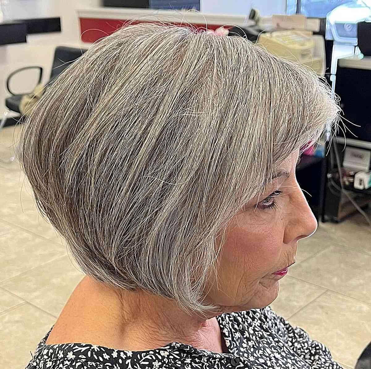 Best Chin-Length Hairstyles for Women Over 60: Stylish & Easy to Manage