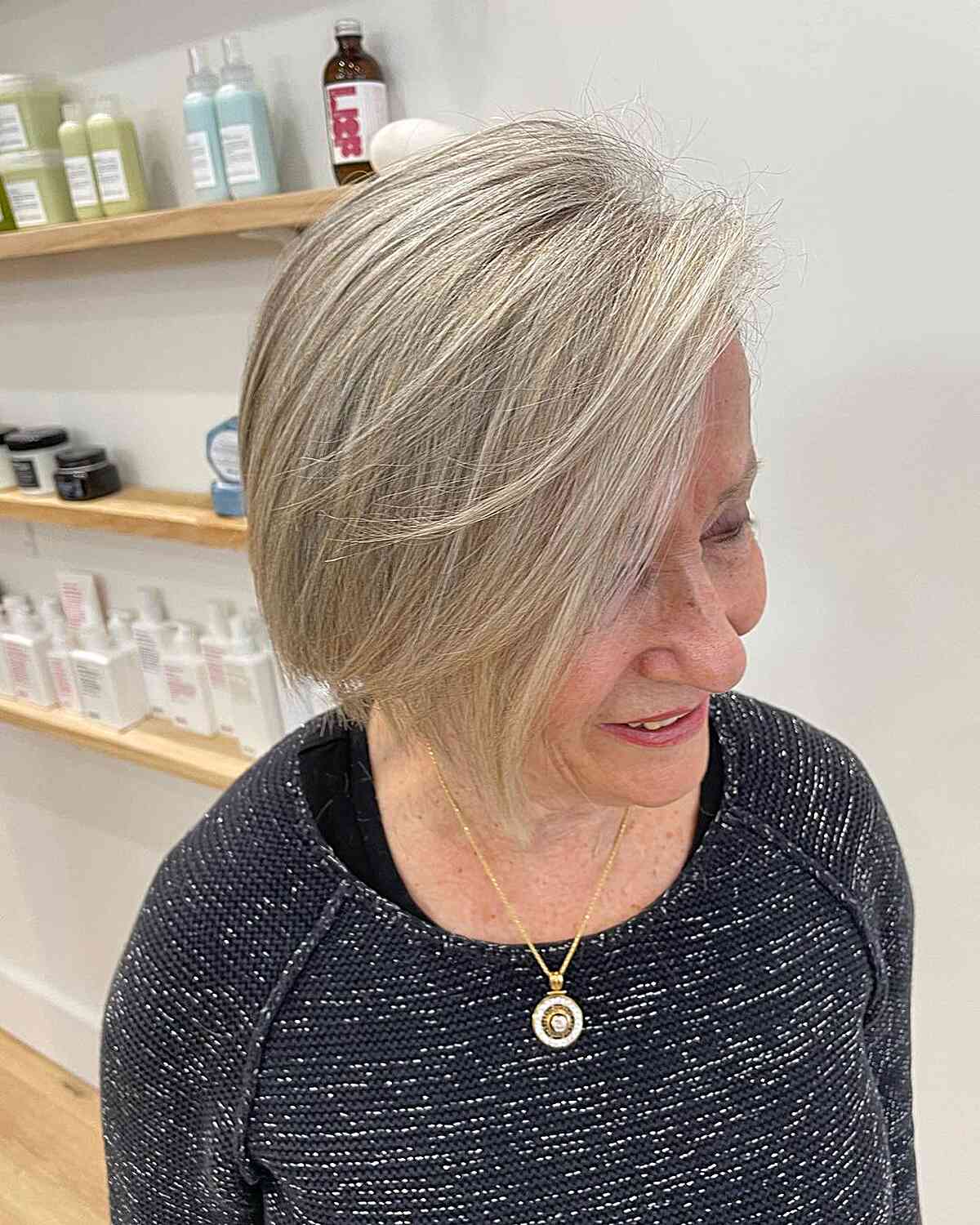 Best Chin-Length Hairstyles for Women Over 60: Stylish & Easy to Manage