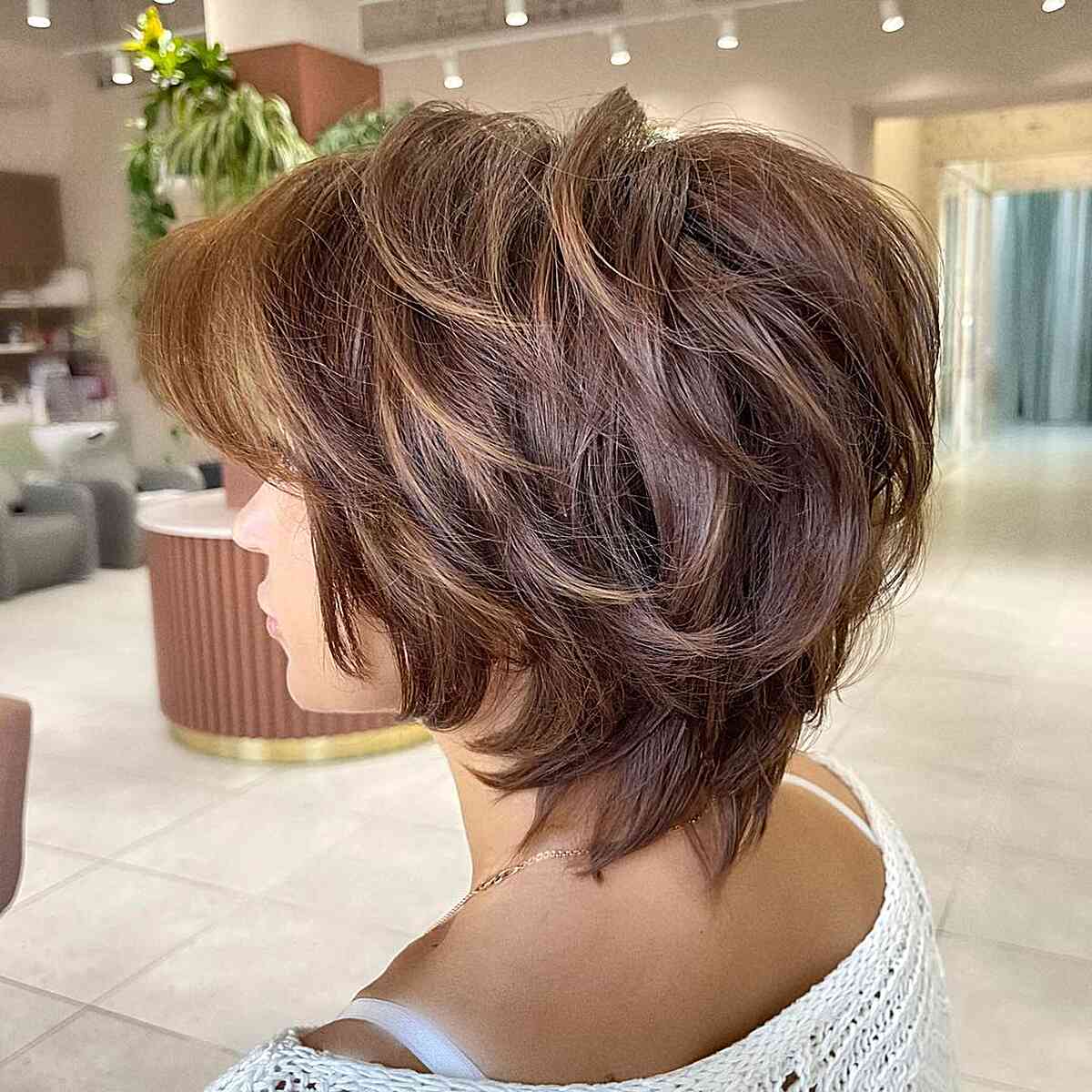 Bixie Haircut: Styles, Tips & Trends for 2024