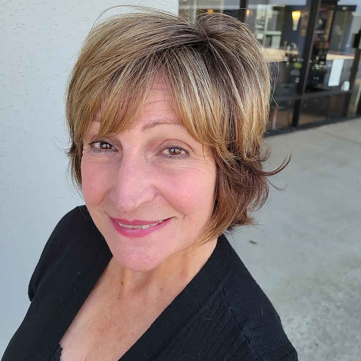 Bixie Haircut: Styles, Tips & Trends for 2024