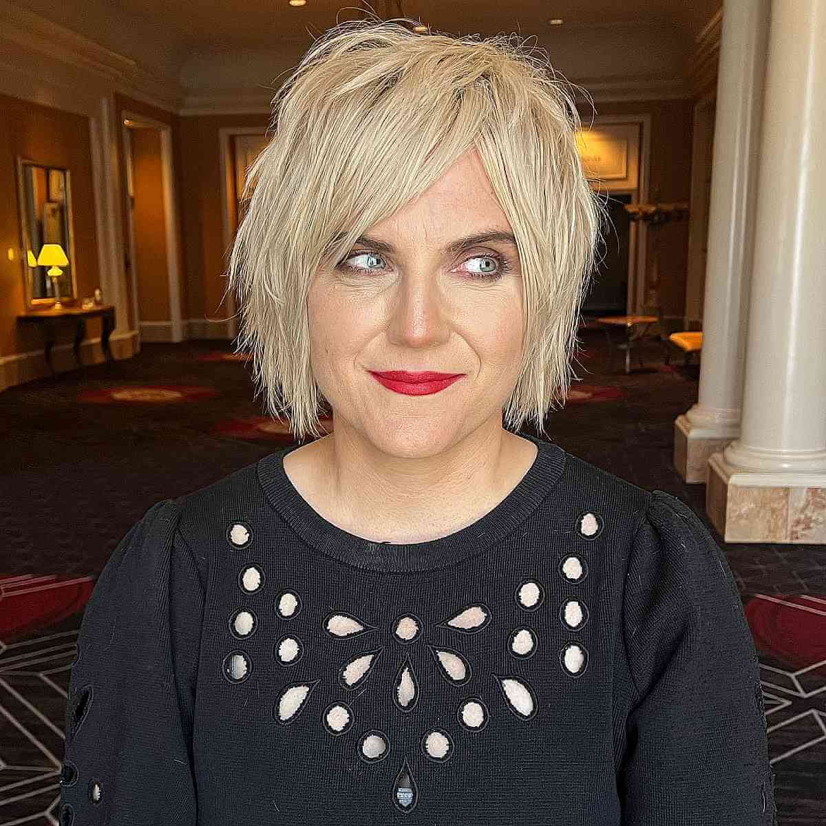 Bixie Haircut: Styles, Tips & Trends for 2024