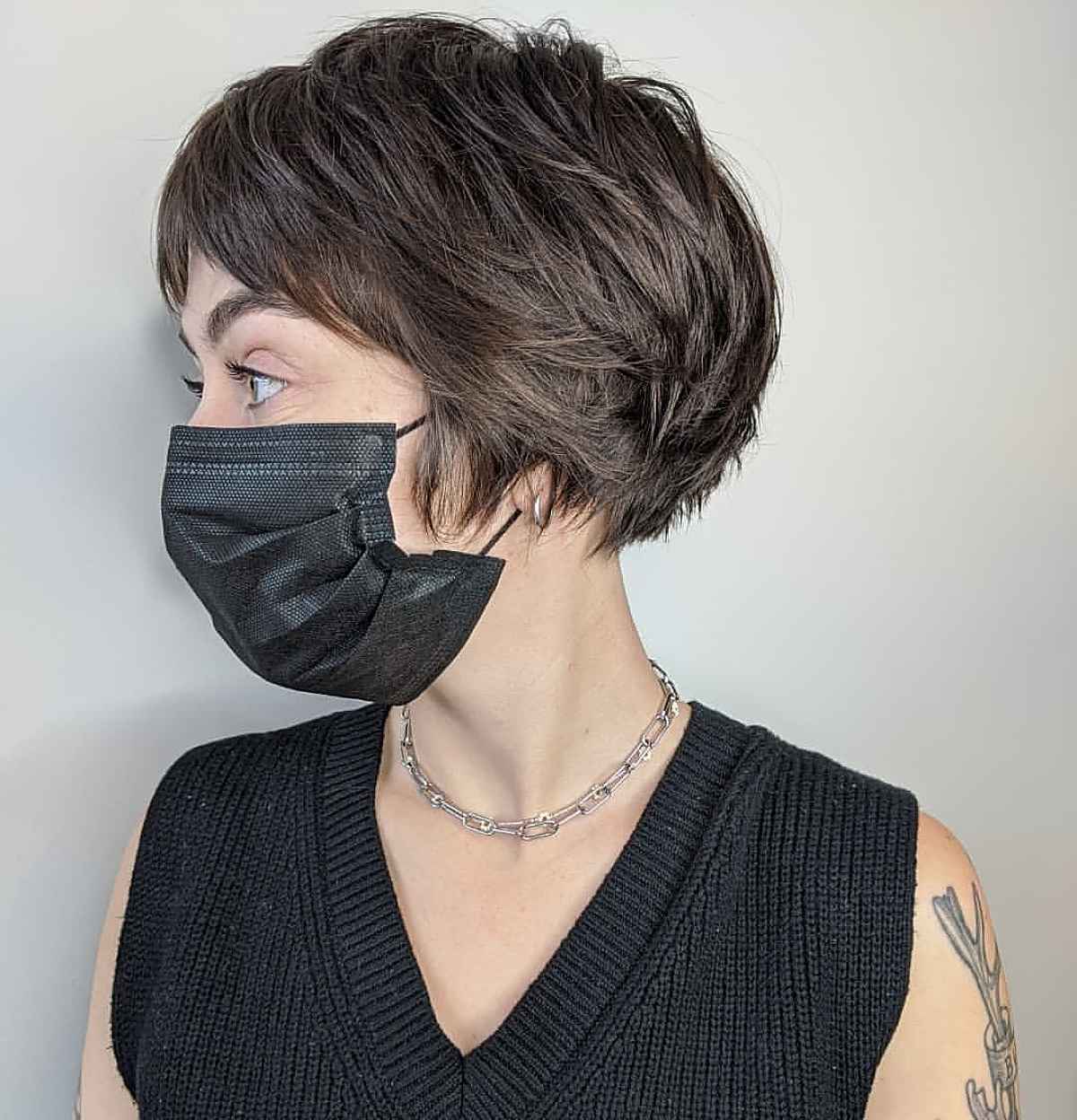 Bixie Haircut: Styles, Tips & Trends for 2024