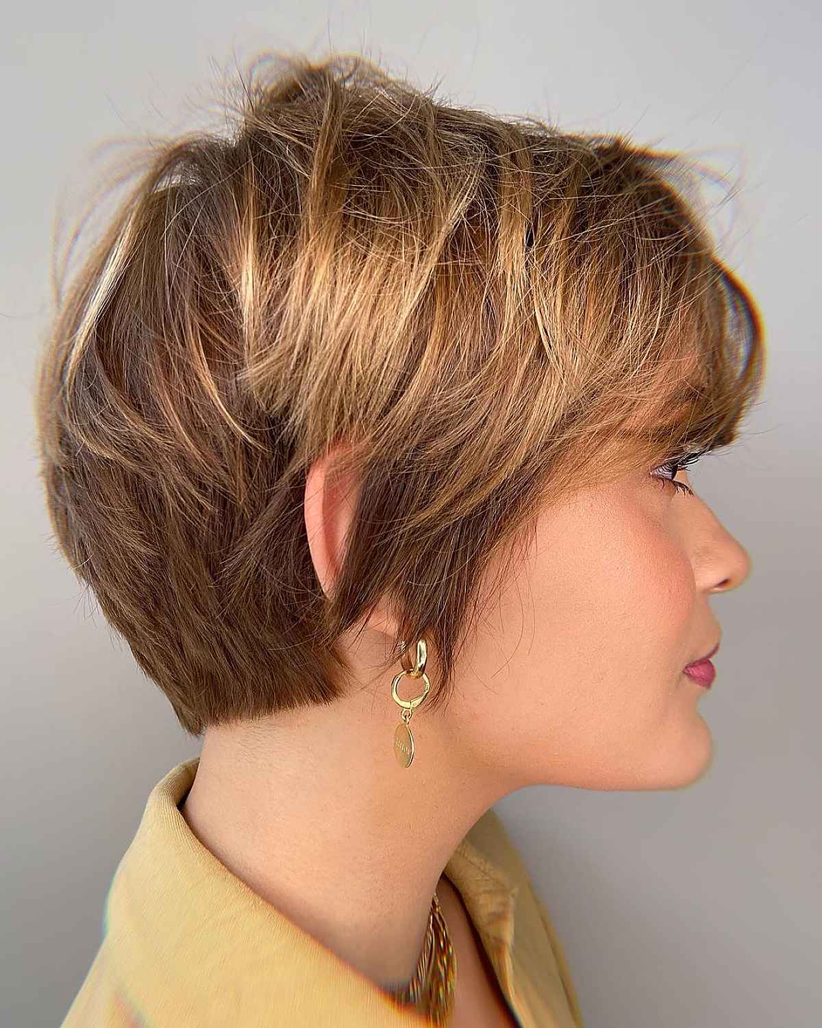 Bixie Haircut: Styles, Tips & Trends for 2024