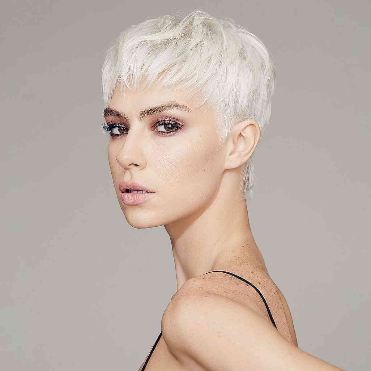 Platinum Pixie Cuts: 25 Stunning Styles & How to Choose