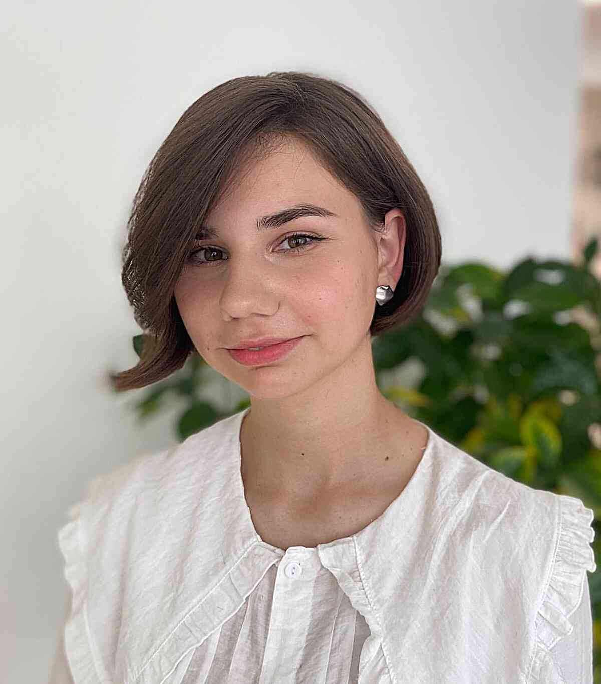 Top Short Haircuts for Women in 2026: Pixies, Bobs & More