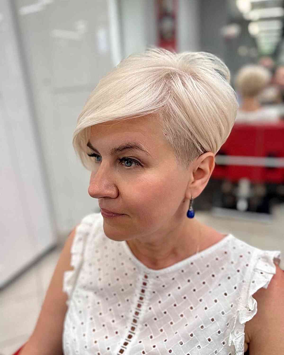 Modern Long Pixie Cuts for Women Over 50: 29 Stylish Ideas