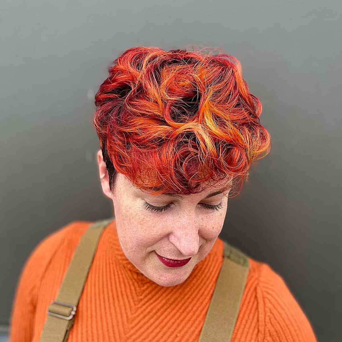 Short Curly Hairstyles for Mature Women: Expert Advice & Styles