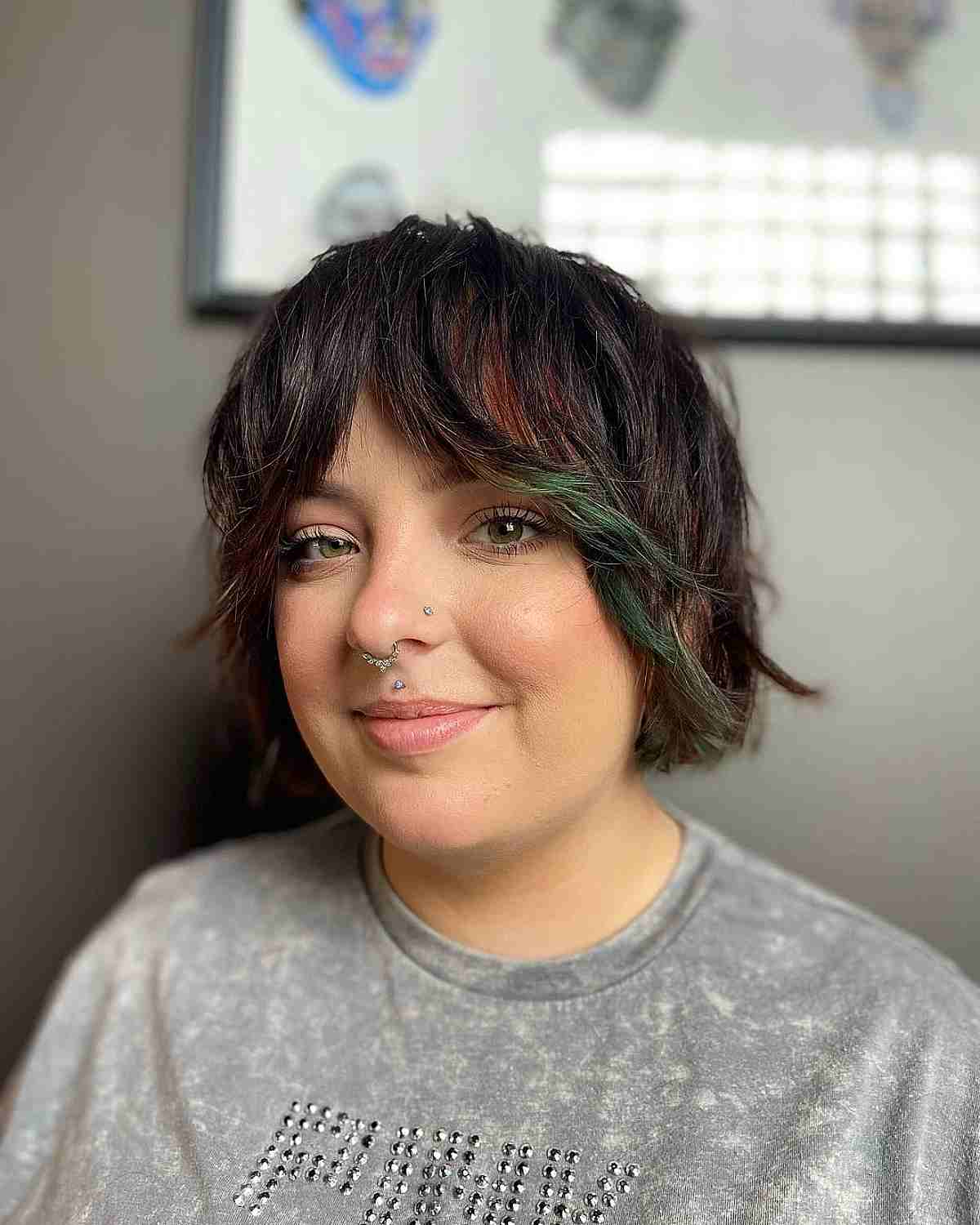 Best Short Haircuts for Full Faces: Slimming Styles & Expert Tips