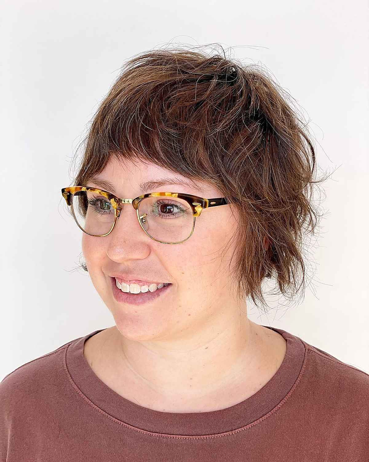 Long Pixie Cuts with Bangs: Styles & Styling Tips | [Your Brand Name]