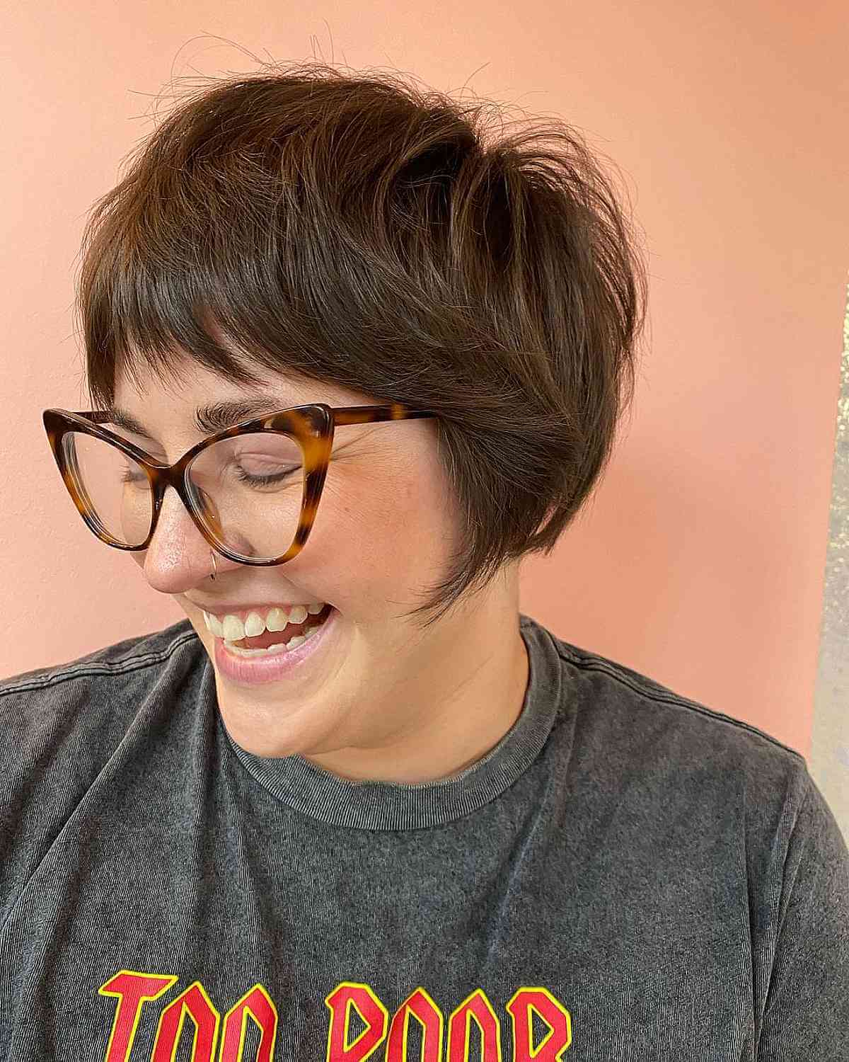 29 Stylish Ear-Length Bob Haircuts for Women - 2024 Trends