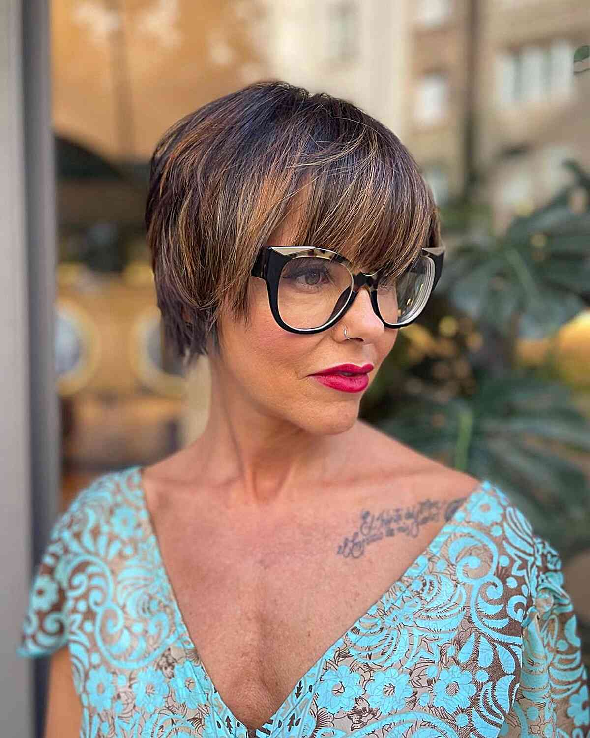 Short Shag Haircuts with Bangs: Styles & Low-Maintenance Tips