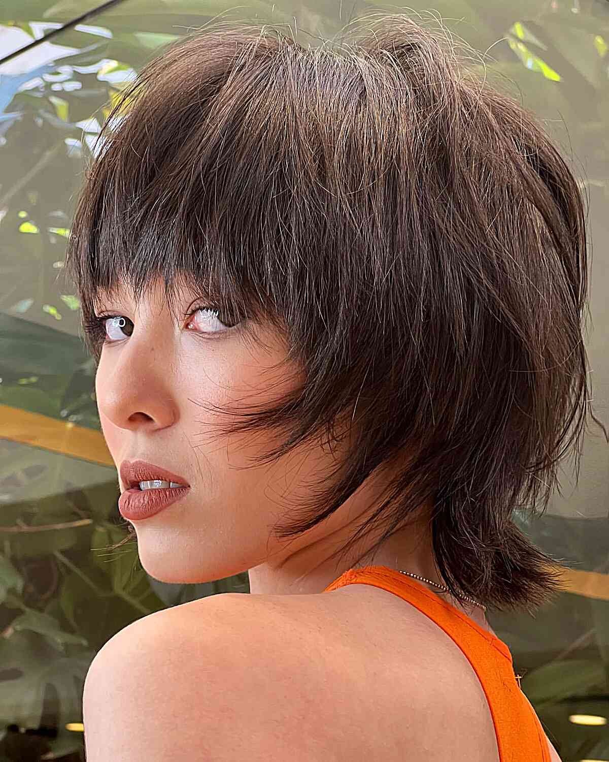 Short Shag Haircuts with Bangs: Styles & Low-Maintenance Tips