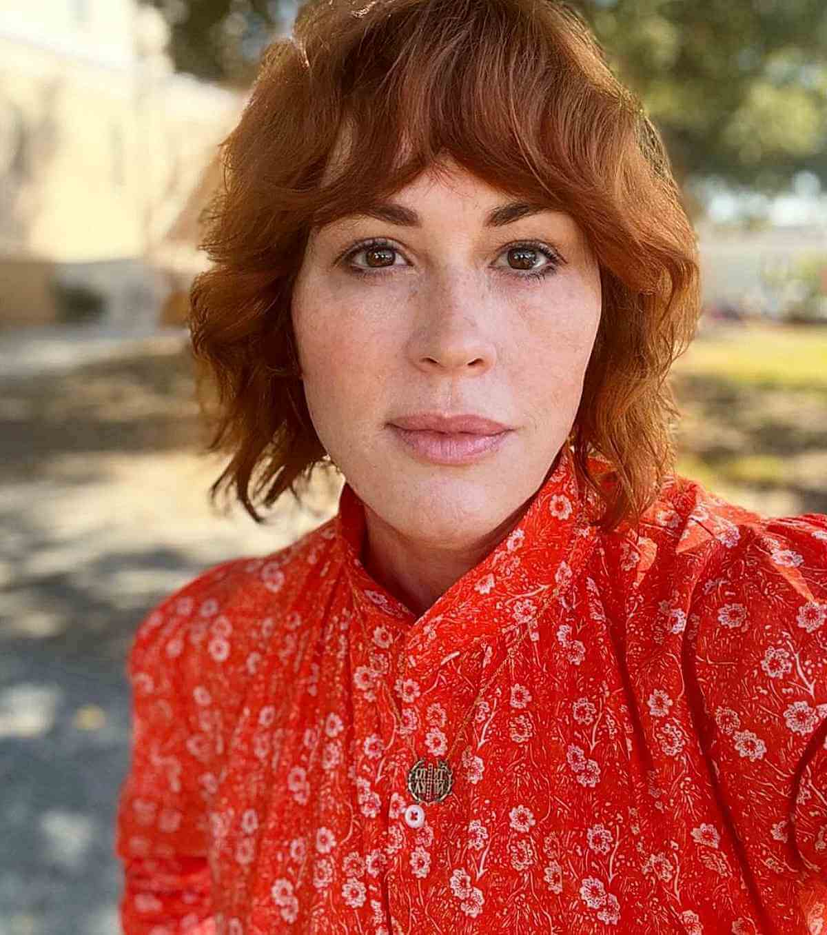 Short Shag Haircuts with Bangs: Styles & Low-Maintenance Tips