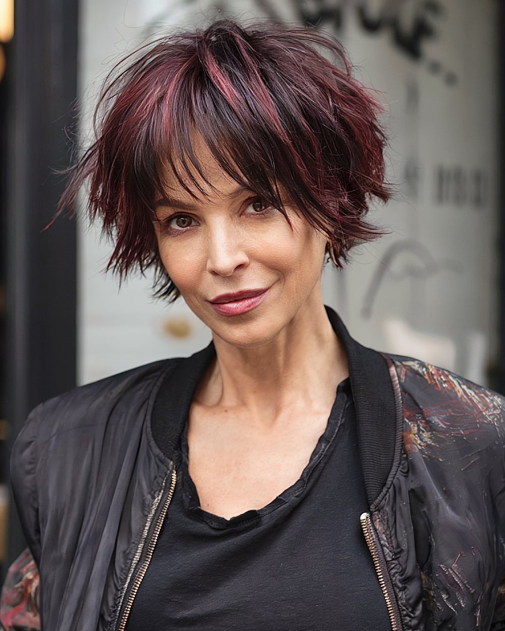 Pixie Bob Hairstyles for Women Over 40: Stylish & Low-Maintenance Looks