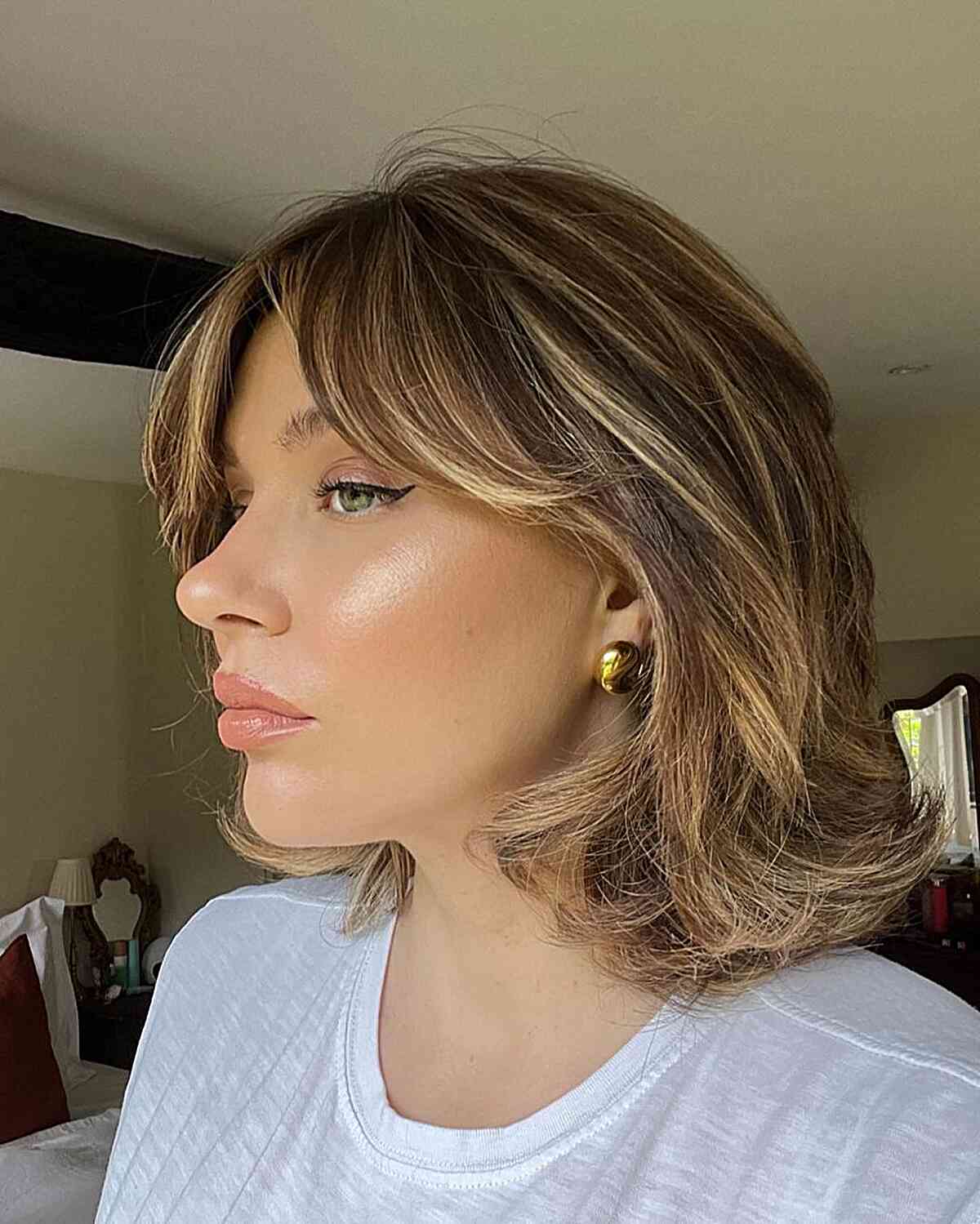 Best Above-the-Shoulder Haircuts: Styles & Tips for Your Length