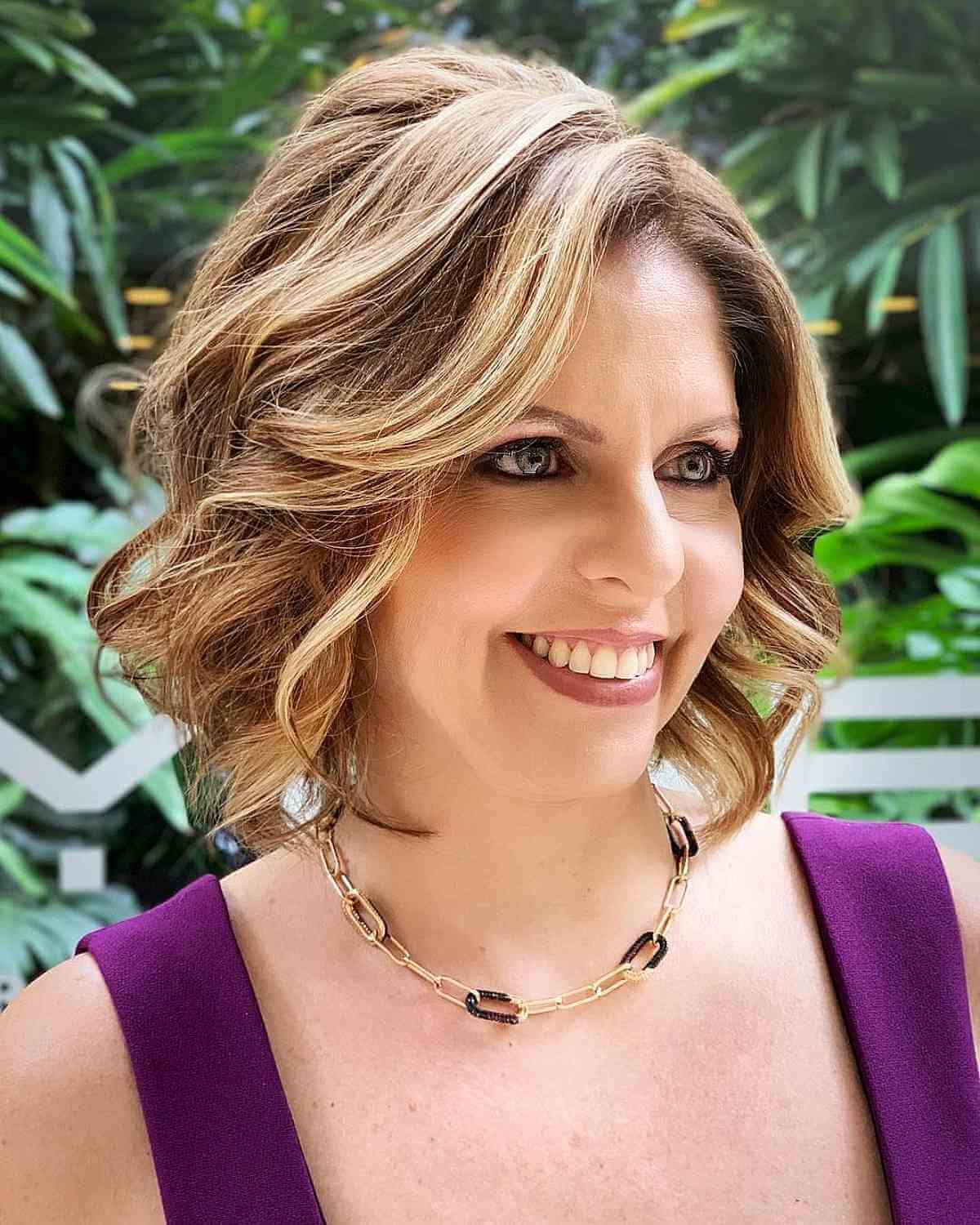 Short Fluffy Haircuts: 32 Styles & Expert Tips for Volume & Texture