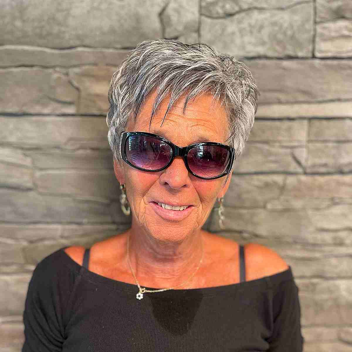 Volumizing Short Hairstyles for Fine Hair Over 70 | Expert Advice